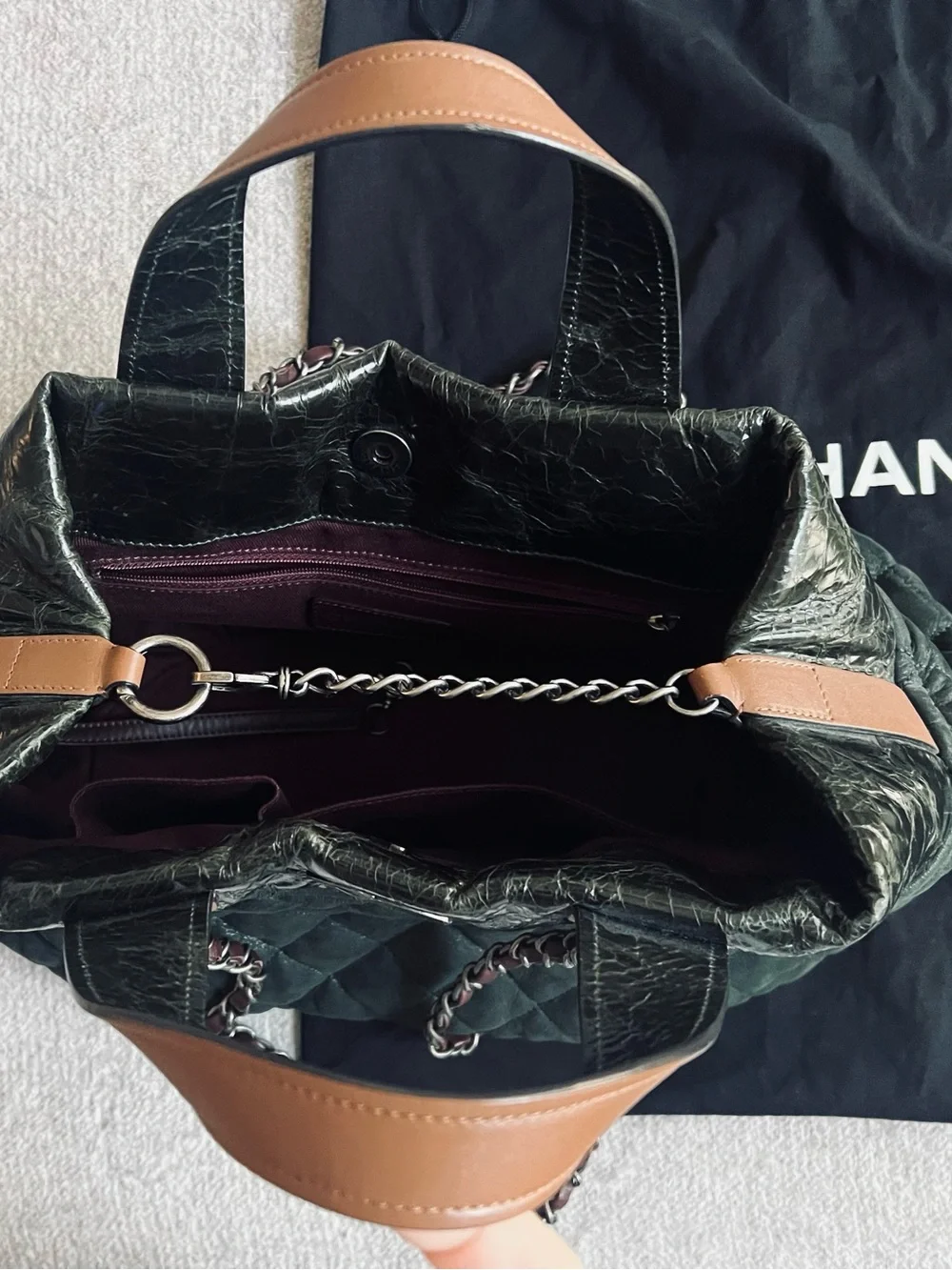 CHANEL vintage matelassé